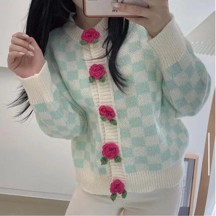 [BUNJANG] Flower Knit Checkered Cardigan Mint / 플라워 뜨개 체크 민트 가디건