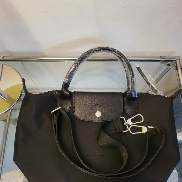 [BUNJANG] Longchamp Le Pliage Neo Small Black Dotted Bag / 새싱품)롱샴 르 플리아쥬 네오 스몰 블랙 도트백