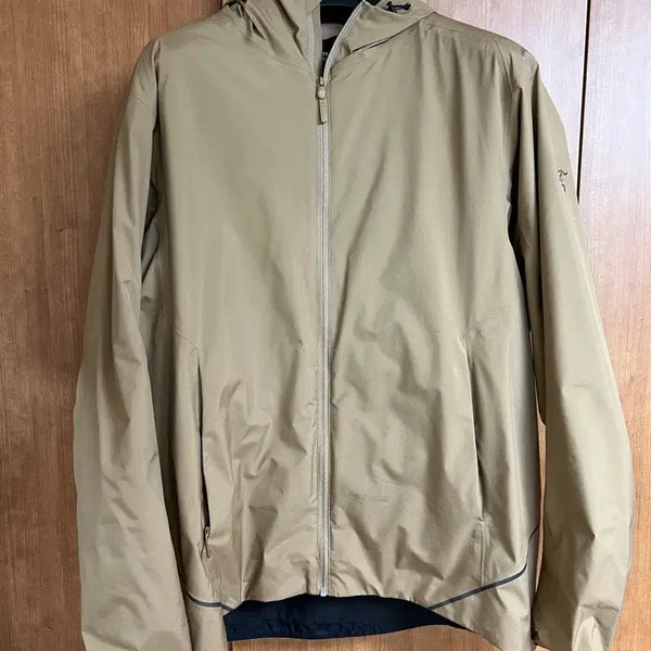 [BUNJANG] Arc'teryx Solano Hoodie Canvas M / 아크테릭스 솔라노 후디 캔버스 M