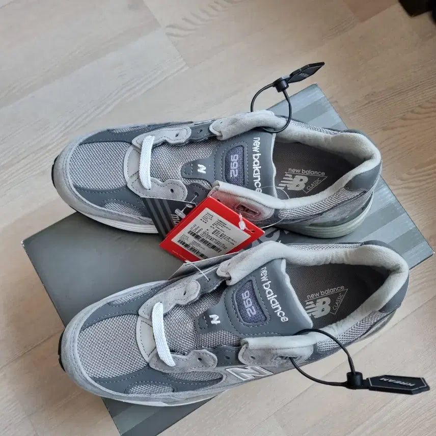 [BUNJANG] New Balance 992 Grey M992 (260mm) / 뉴발란스 992 그레이 [260] M992