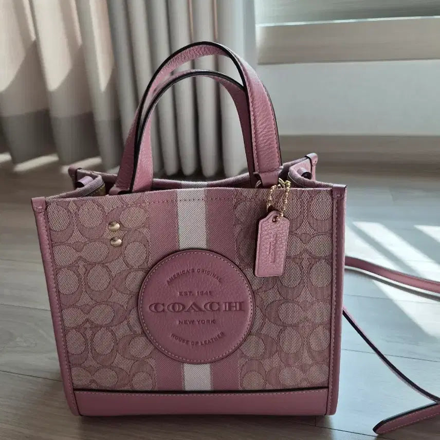 [BUNJANG] Coach Pink Signature Tote Bag / 코치 핑크 시그니처 토트백