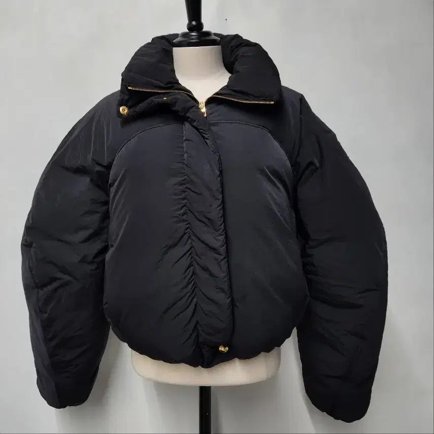 [BUNJANG] JACQUEMUS La Casa Cropped Puffer Jacket Black / JACQUEMUS La Casa 크롭 푸퍼 패딩 자켓 블랙 44~55