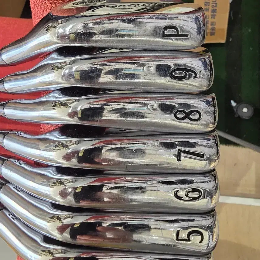 [BUNJANG] Titleist 716 MB 7-Piece Iron Set with Dynamic Gold S200 Shafts / 정품 타이틀리스트 716mb 7아이언 다이나믹골드s200