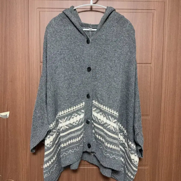 [BUNJANG] Mori Girl Hagumi Hippie Japanese Vintage Nordic Pattern Hooded Poncho Cardigan / 모리걸 하구미 히피 일본 빈티지 그레이 노르딕 패턴 후드 판쵸 가디건