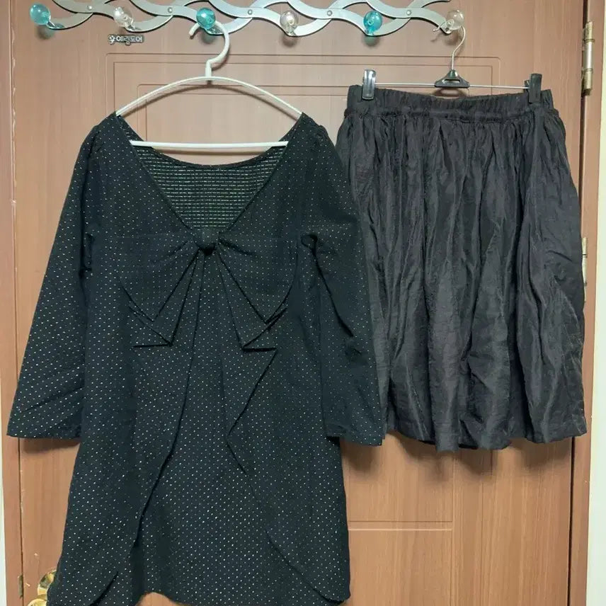 [BUNJANG] Mori Girl Japanese Style Black Gold Thread Big Ribbon Polka Dot Blouse & Dress & Skirt Coordination Set / 모리걸 니혼진 블랙 금사 빅 리본 도트 블라우스 원피스 스커트 코디 세트