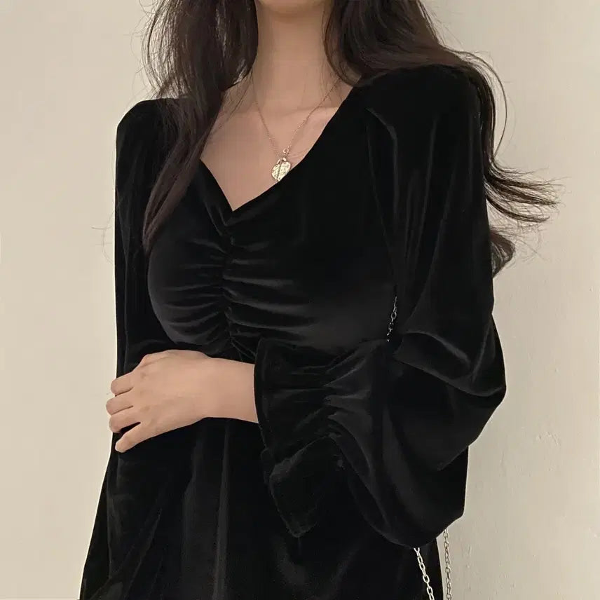 [BUNJANG] Velvet Black Dress / 에이블리 무신사 지그재그 연말룩 공겜여주 에이블리 벨벳 블랙 원피스