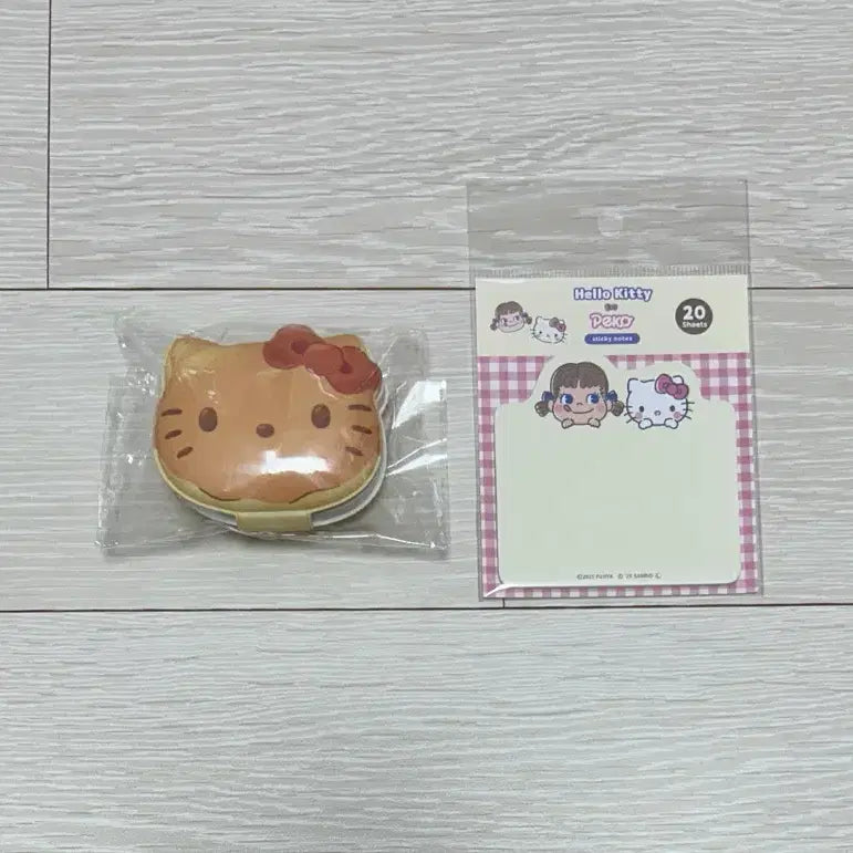 [BUNJANG] Hello Kitty x Peko Collaboration Pink Post-it Set / 키티 빵 포스트잇 / 페코 콜라보 핑크 포스트잇 세트