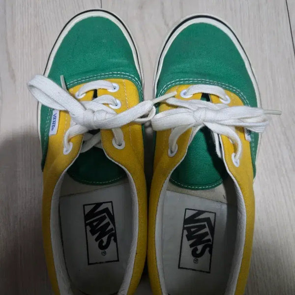 [BUNJANG] Vans Green/Yellow Sneakers Size 230 / 반스 그린/옐로우 스니커즈 230