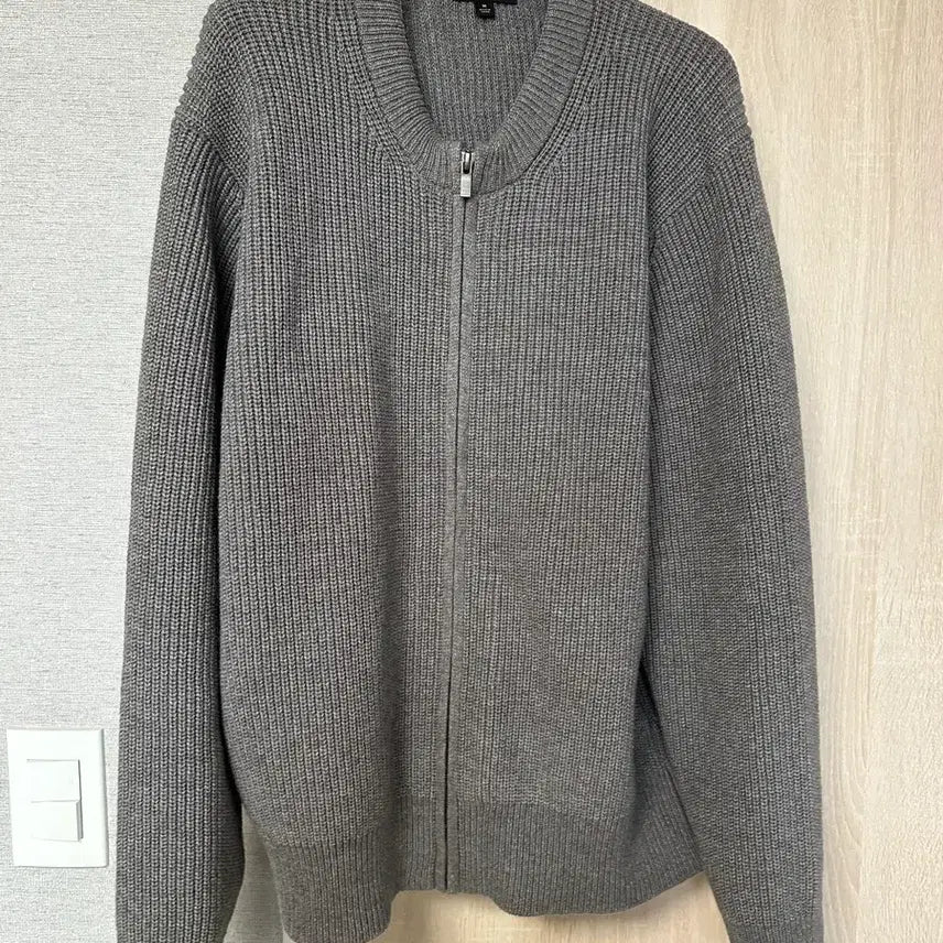 [BUNJANG] Uniqlo Crew Neck Full Zip Cardigan Grey / [M] 유니클로 크루넥풀집가디건 그레이