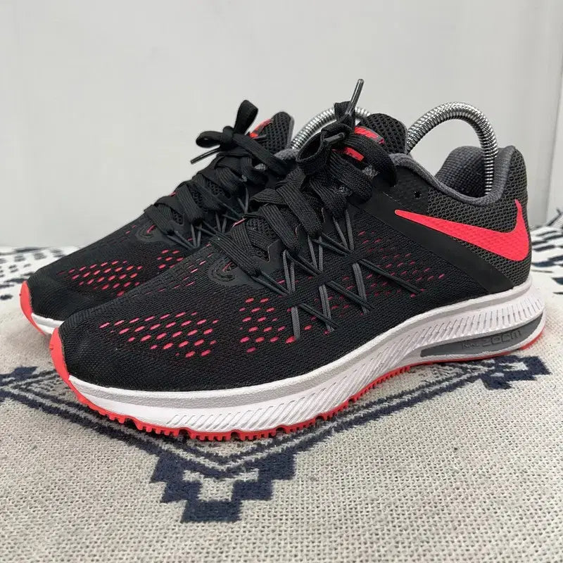 [BUNJANG] Nike Zoom Winflo 3 Running Shoes / 나이키 줌 윈플로 3 런닝화 운동화 230 X00155