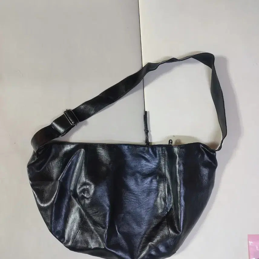 [BUNJANG] Black Leather Big Hobo Bag / 최종가격내림)가죽 블랙 빅호보백 새제품