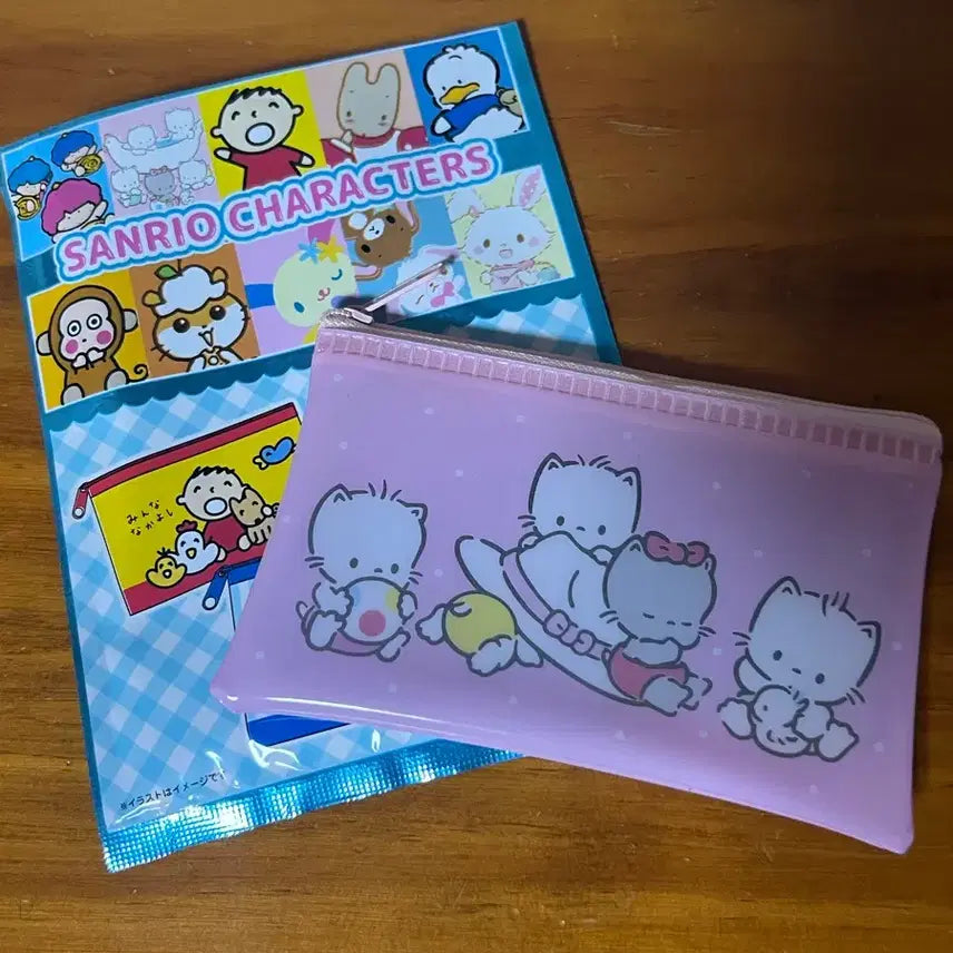 [BUNJANG] Sanrio Nyani Nyu Nye Yong PVC Pouch / 산리오 냐니뉴녜뇽 pvc 파우치