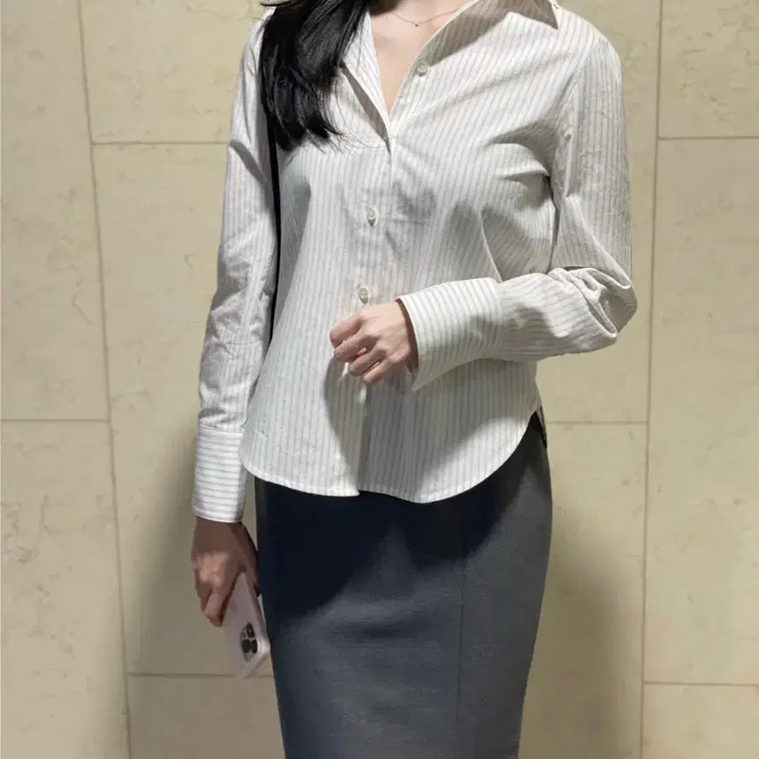 [BUNJANG] CLORE Self-Produced Classic Baby Blue-Gray Striped Shirt / CLORE 클로르 자체제작 클래시 베이비블루그레이 셔츠