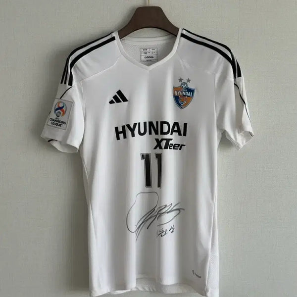 [BUNJANG] 2023 Ulsan HD AFC Champions League Jersey (Eom Won Sang Signed) / 2023 울산HD 아챔 유니폼(엄원상 싸인)