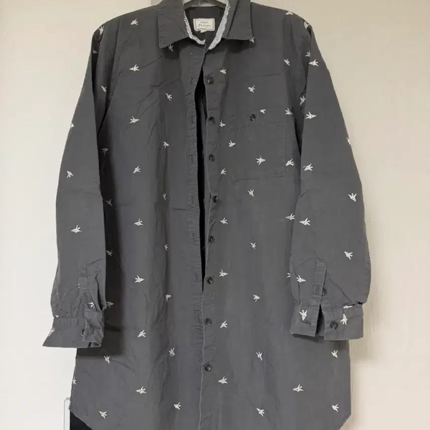 [BUNJANG] BONNIE ALEX Embroidered Long Shirt Charcoal M / BONNIE ALEX 자수 롱셔츠