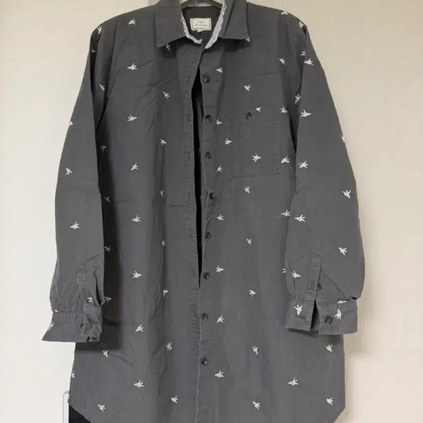 [BUNJANG] BONNIE ALEX Embroidered Long Shirt Charcoal M / BONNIE ALEX 자수 롱셔츠