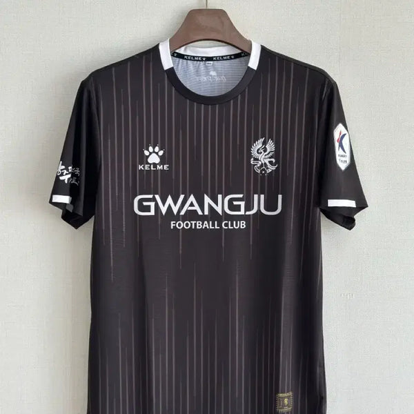 [BUNJANG] Gwangju FC 2021 Goalkeeper Jersey (Kim Tae-gon Signed) XL / 2021 광주fc GK 유니폼(김태곤 싸인)