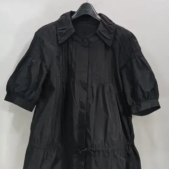 [BUNJANG] HAVE A NICE TRIP Black Short Sleeve Puff Blouse / HAVE A NICE TRIP 블랙 반팔 퍼프 블라우스 셔츠