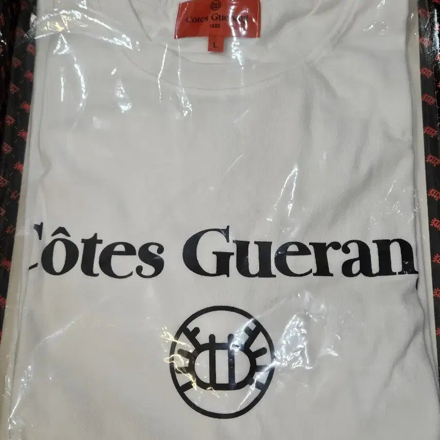 [BUNJANG] White Short-Sleeve T-Shirt L Size / 코뜨게랑 화이트 반팔 티셔츠 L 새상품