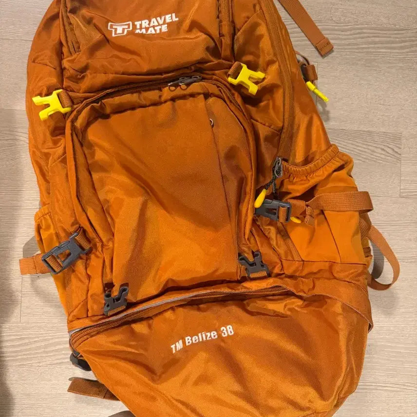 [BUNJANG] TRAVEL MATE Belize 38 Hiking Backpack / TRAVEL MATE Belize 38 등산 가방