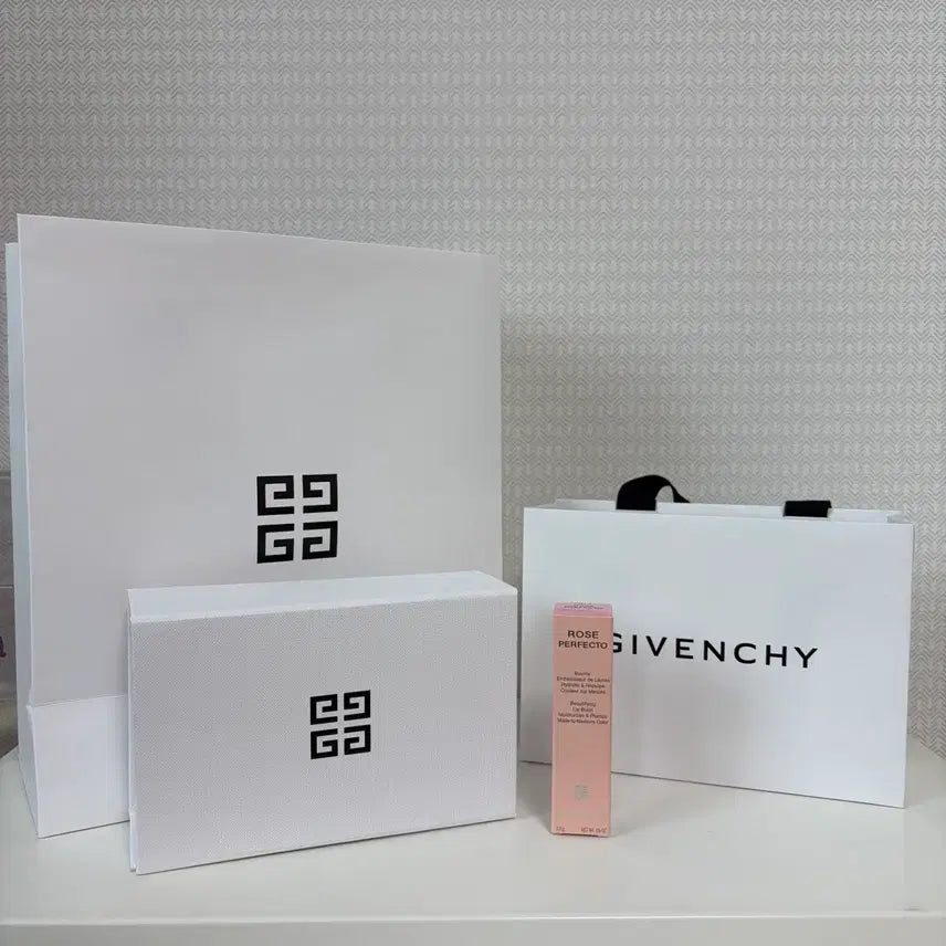 [BUNJANG] Givenchy Rose Perfecto Lip Balm 001 Shopping Bag Set / 지방시 로즈 퍼펙토 립밤 001 쇼핑백 세트