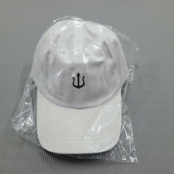 [BUNJANG] Veteum Logo Embroidered Cotton Cap White / 베루툼 볼캡 모자 화이트