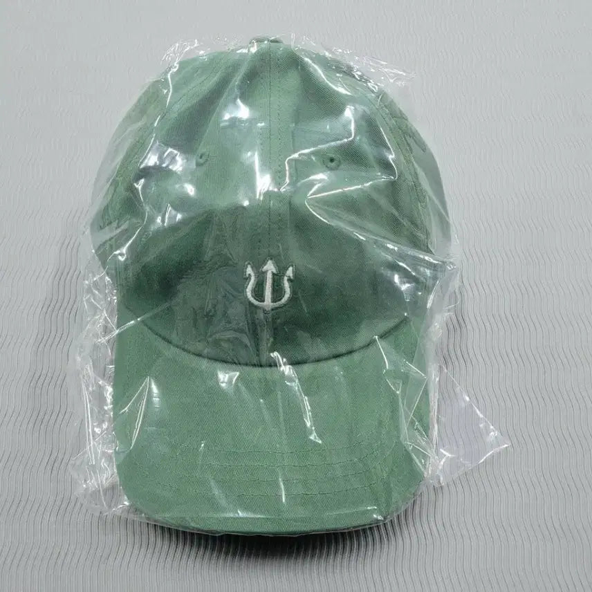 [BUNJANG] VETEMENTS Green Logo Embroidered Baseball Cap / 베루툼 볼캡 모자 그린