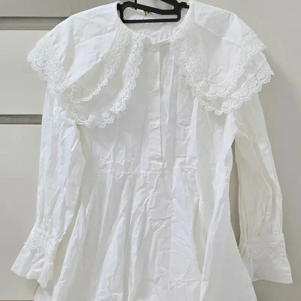 [BUNJANG] Lace Collar Women's Shirt / 레이스카라 여성셔츠