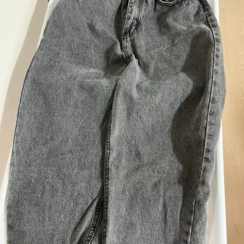 [BUNJANG] Comfortable Wide Leg Denim Pants with Elastic Waistband / 허리 밴딩 와이드 데님 팬츠