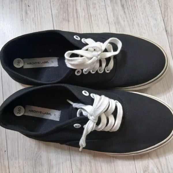 [BUNJANG] Archive Label Black Sneakers / 아카이브 라벨 블랙 스니커즈 240