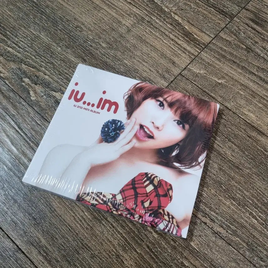 [BUNJANG] IU "iu...im" Album (Sealed) / (미개봉) 아이유 IU 마시멜로우 iu...im앨범 양도 판매