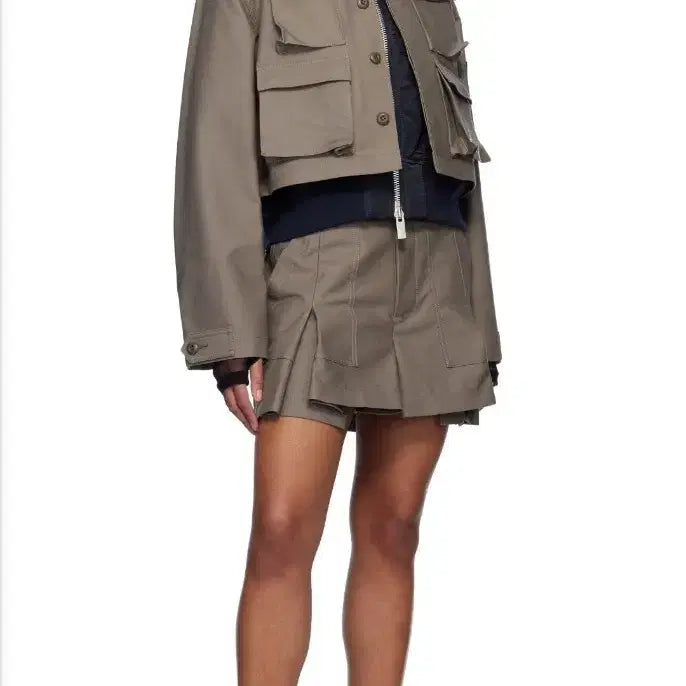 [BUNJANG] Sacai x WTAPS Cotton Back Satin Shorts Taupe Size 1 / Sacai x WTAPS Cotton Back Satin Shorts