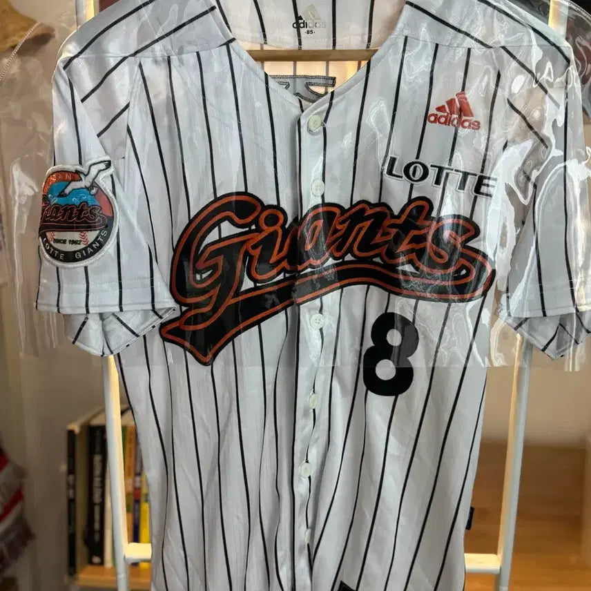 [BUNJANG] Adidas Lotte Giants Jeon Jun-woo Baseball Jersey / 아디다스 유광 롯데 자이언츠 전준우 유니폼