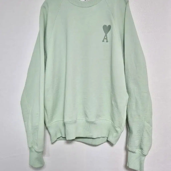 [BUNJANG] AMI Big Heart Logo Mint Sweatshirt M / (정품) 아미 빅 하트 로고 민트 맨투맨 M