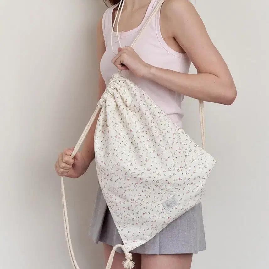 [BUNJANG] Ambrox Gym Sack Bag (White) / 앵브록스 gym sack 짐색 가방 (화이트)
