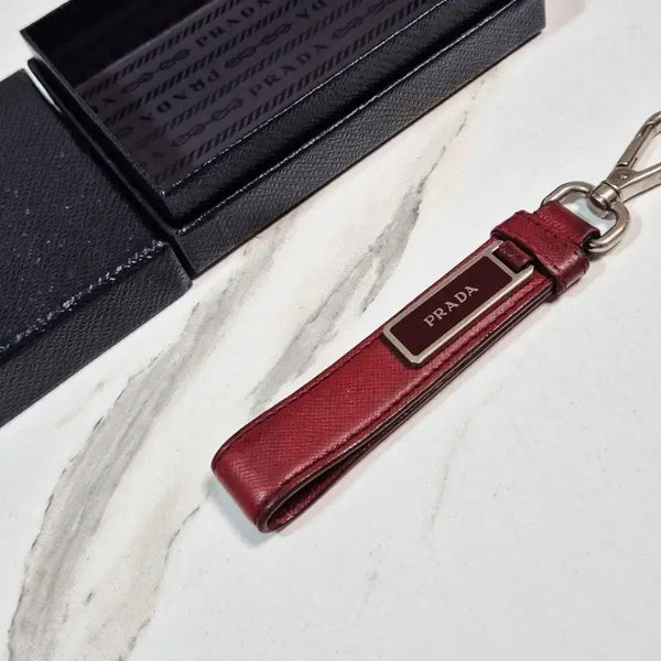 [BUNJANG] Prada Saffiano Leather Keyring Holder / (정품) 프라다 사피아노 가죽 키링 키홀더