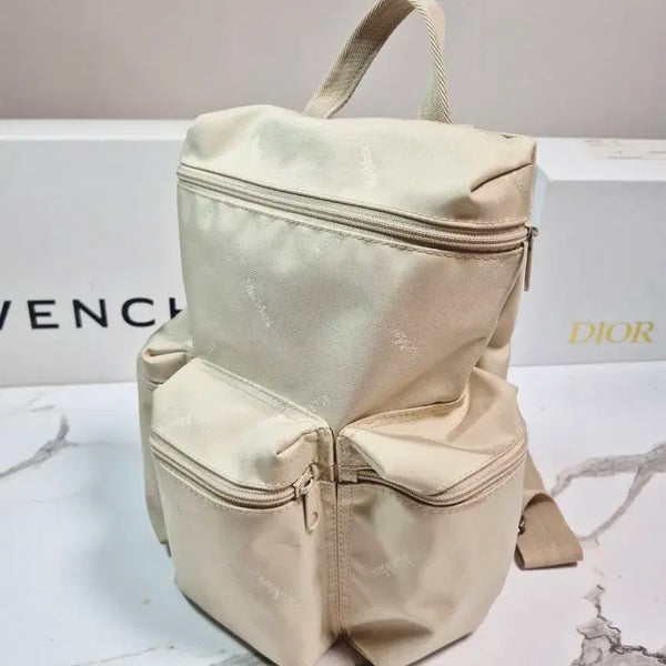 [BUNJANG] Max Mara Nylon Backpack Bag / (정품) 막스마라 나일론 백팩 가방