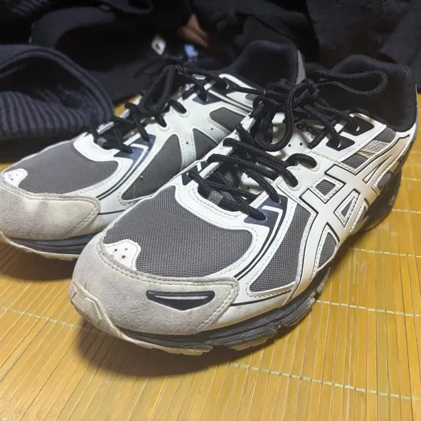 [BUNJANG] Gel Venture 6 Mink Vanilla Size 275 Shoes / 젤 벤처6 밍크 바닐라 275