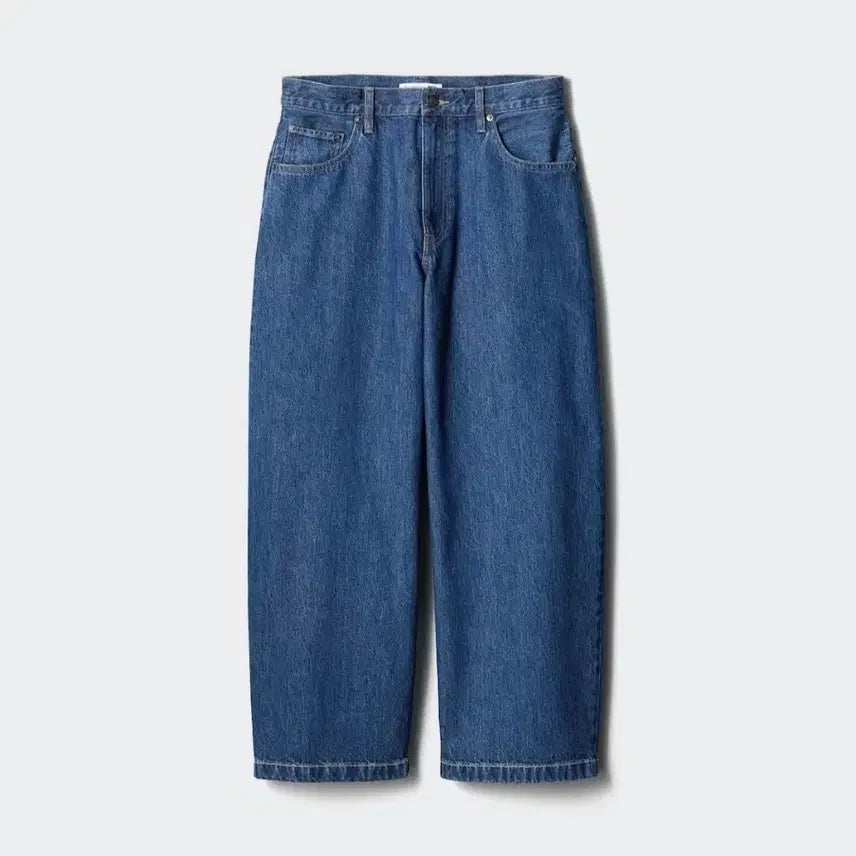 [BUNJANG] JW Anderson x Uniqlo Limited Edition Oversized Fit Blue Jeans / 한정판. JW앤더슨 X 유니클로 오버핏 블루진 청바지
