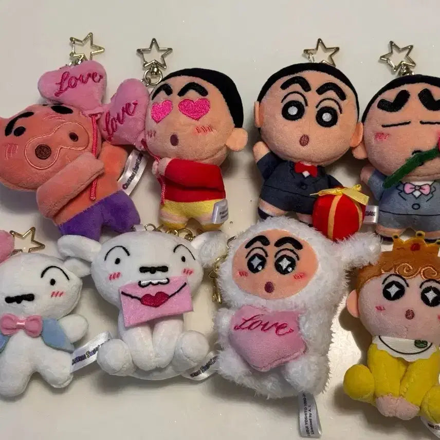 [BUNJANG] Crayon Shin-chan Valentine Edition Doll Keychain Full Set / 짱구 짱아 흰둥이 부리부리 발렌타인 인형 키링 풀세트