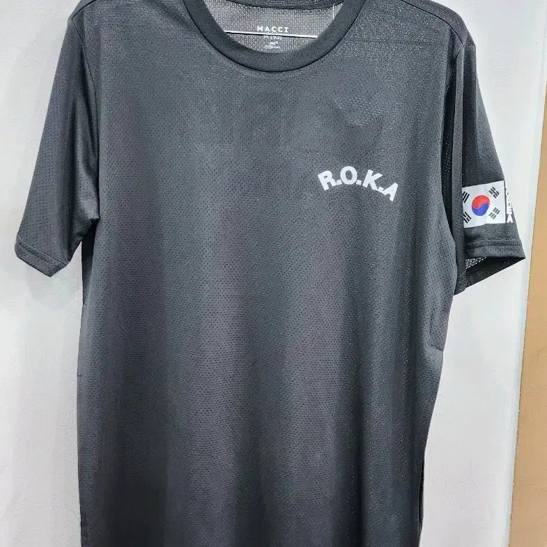 [BUNJANG] ROKA Short Sleeve T-Shirt / 로카반팔