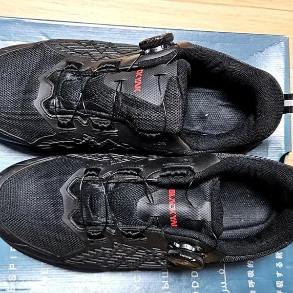 [BUNJANG] Blackyak Trekking Shoes Black Dial Sneakers / 블랙야크 트레킹화 블랙 다이얼 운동화