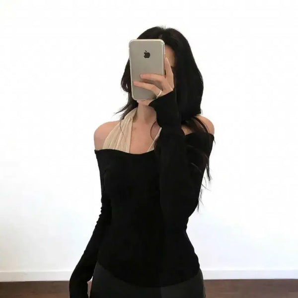 [BUNJANG] Black Halter Neck Off Shoulder Top / 홀터넥 포인트 블랙 오프숄더