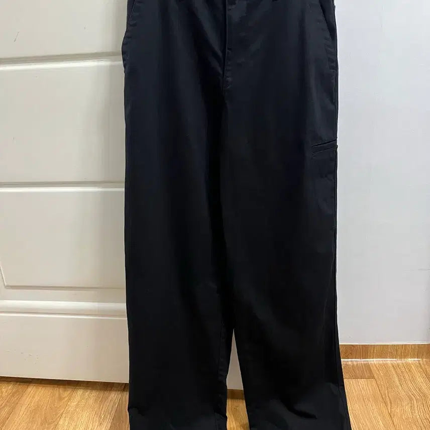 [BUNJANG] Uniqlo U Women's Chino Pants Black / 유니클로U 우먼 치노팬츠 블랙 55