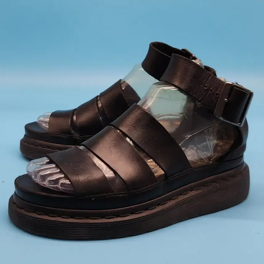 [BUNJANG] Dr. Martens Clarissa Women's Sandals (Size 230) / oo 닥터마틴 클라리사 여성샌들230