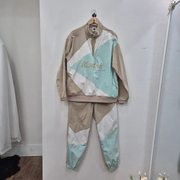 [BUNJANG] Kodak Windbreaker Anorak Training Set (Unisex) / 코닥 바람막이 아노락 트레이닝 세트(남여공용)