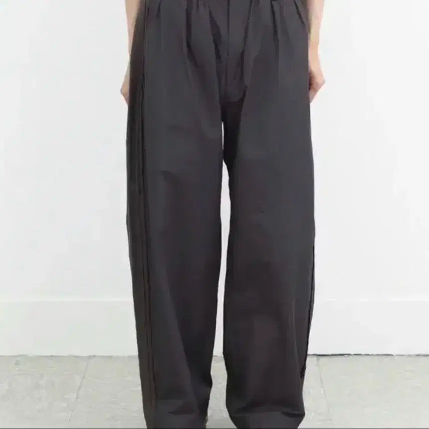[BUNJANG] Polilteru Nylon Lounge Pants Dark Navy / 폴리테루 나일론 라운지팬츠 [다크네이비, 2]