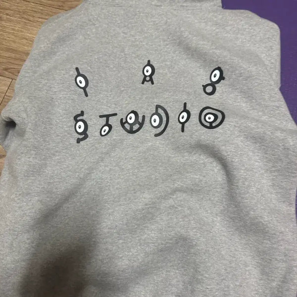 [BUNJANG] IAB Studio Pokemon "Annyeong" Hoodie (M, Gray) / IAB 스튜디오 아이앱 포켓몬 안농 후드티 m
