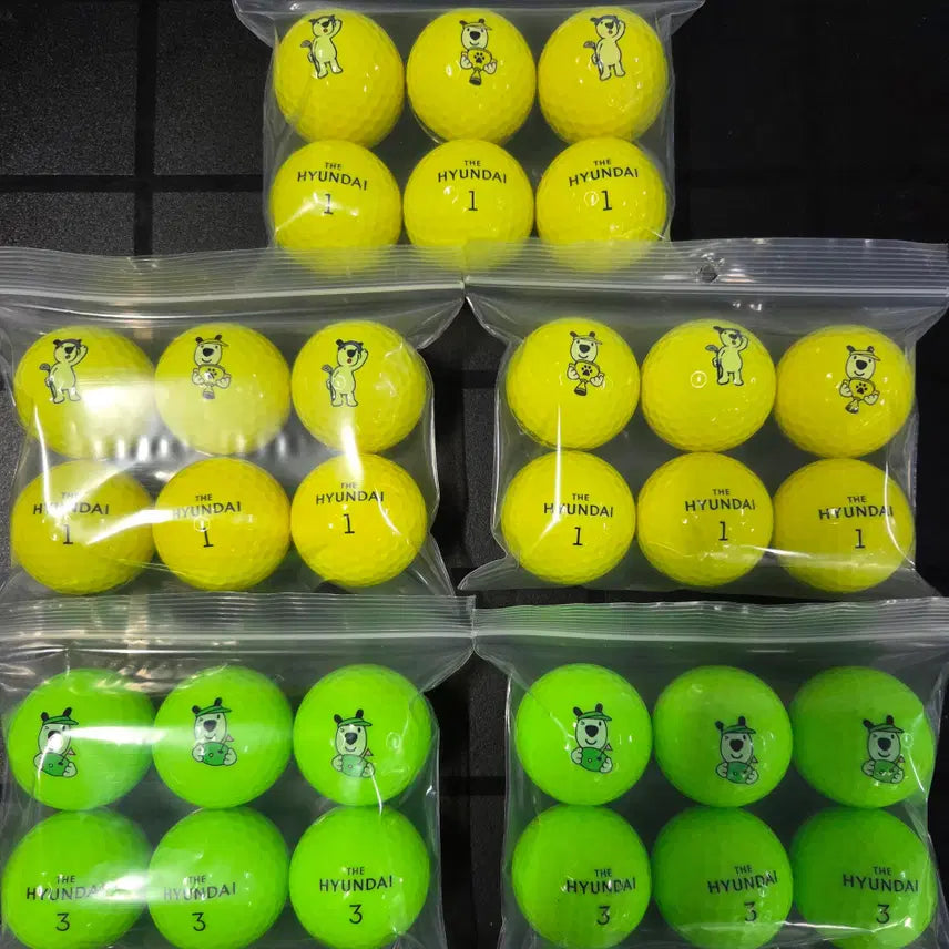 [BUNJANG] 3-Piece Glossy Colored Used Golf Balls (30 Count) / 더 현대 A급 3피스 유광 컬러 로스트볼 30구 중고골프공 <무료배송>