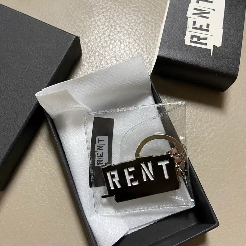 [BUNJANG] Rent Musical Keychain (Sealed) / 뮤지컬 렌트 키홀더 미개봉 새제품